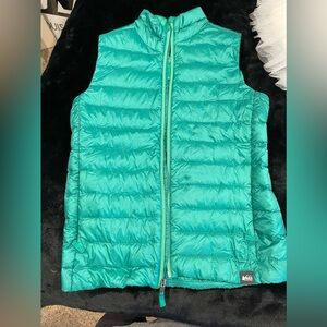 REI Green Kids Vest